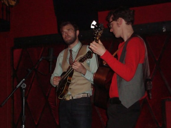 225307_703758849657_19602260_36778929_5395271_n